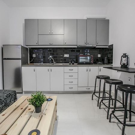 Terra Di Meteora Suites #3 Kalampáka Dış mekan fotoğraf
